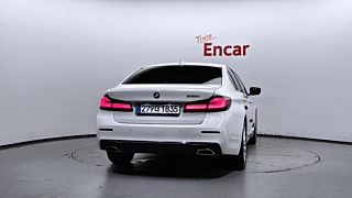 BMW 5-SERIES G30 2022