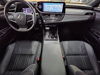 LEXUS ES300H 2024