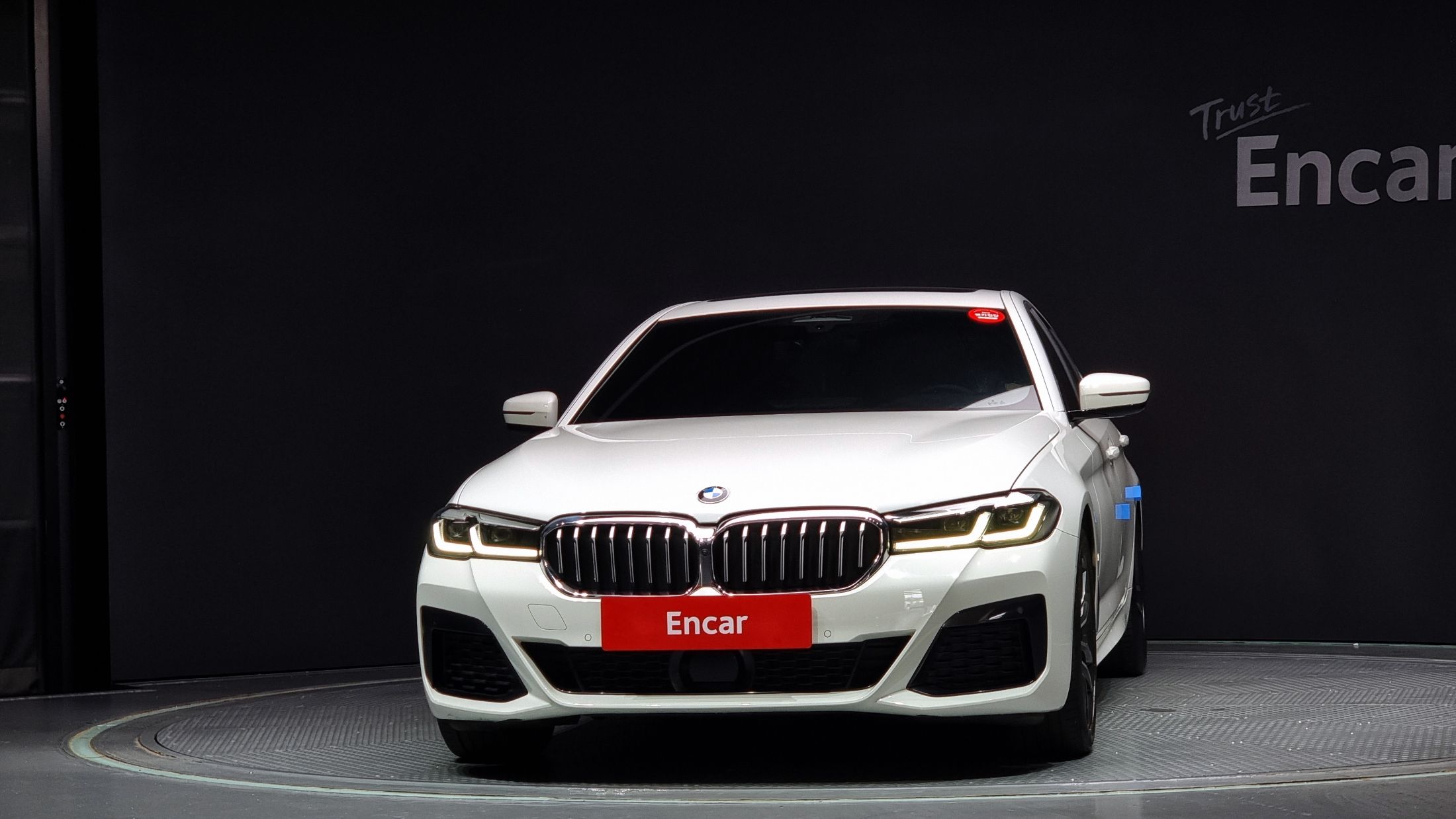 BMW 5-SERIES G30 2021