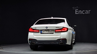 BMW 5-SERIES G30 2021