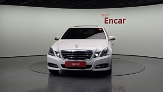 MERCEDES BENZ E-CLASS W212 2013