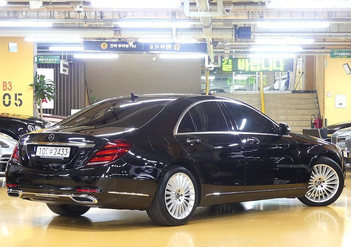 MERCEDES BENZ S-CLASS W222 2019