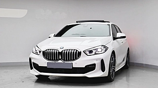 BMW 1-SERIES F40 2024