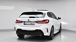 BMW 1-SERIES F40 2024