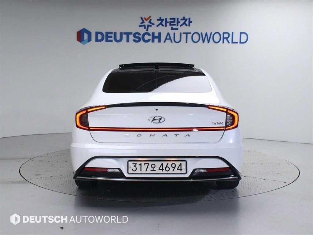 HYUNDAI SONATA HYBRID DN8 2019