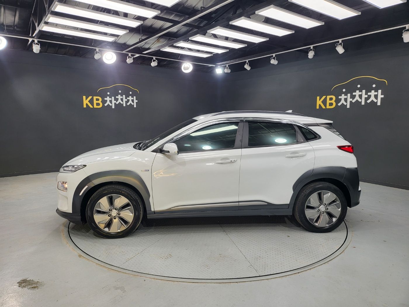 HYUNDAI KONA ELECTRIC 2019