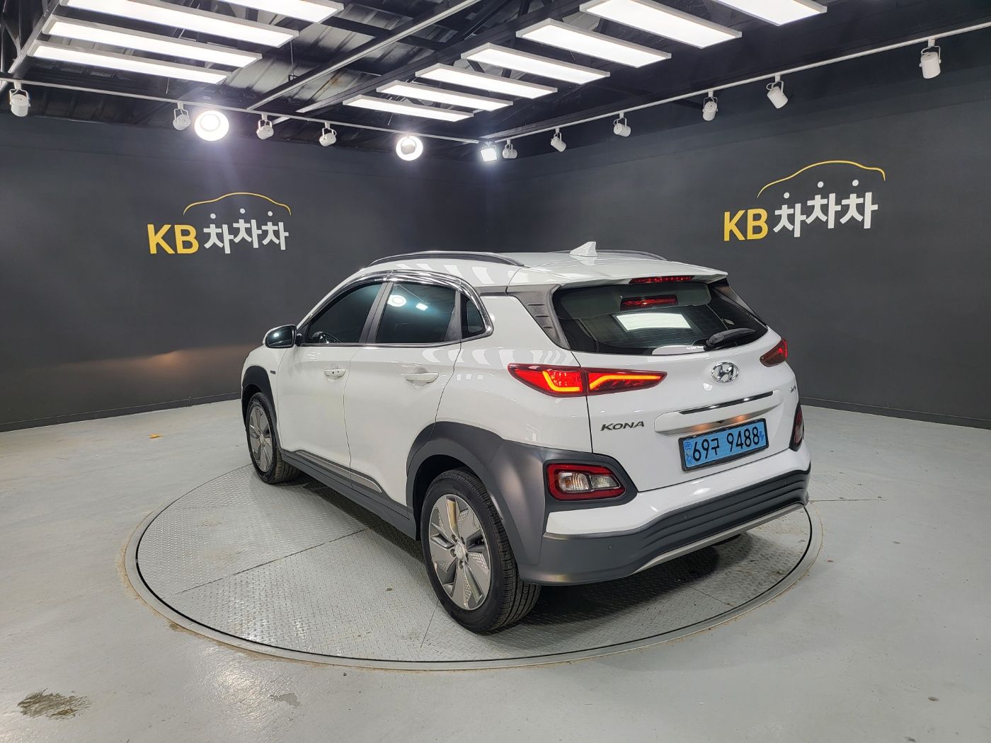 HYUNDAI KONA ELECTRIC 2019