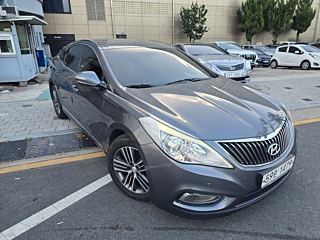 HYUNDAI GRANDEUR HG 2013