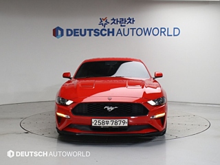 FORD MUSTANG 2018