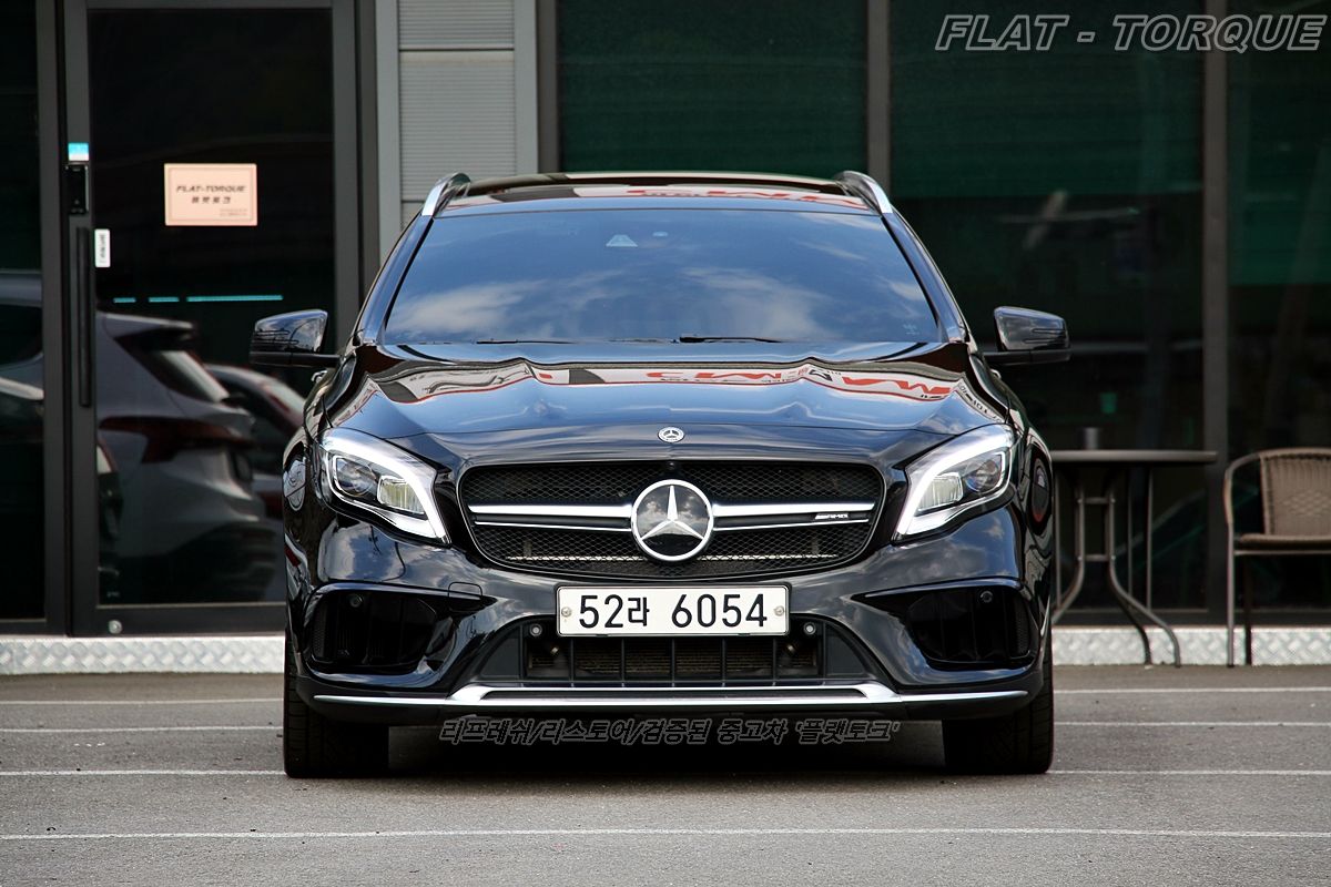 MERCEDES BENZ GLA-CLASS X156 2017