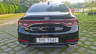 HYUNDAI GRANDEUR IG 2018
