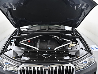 BMW X7 G07 2020