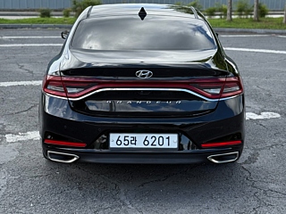 HYUNDAI GRANDEUR IG 2017