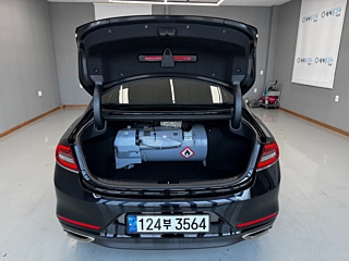 HYUNDAI GRANDEUR IG 2017