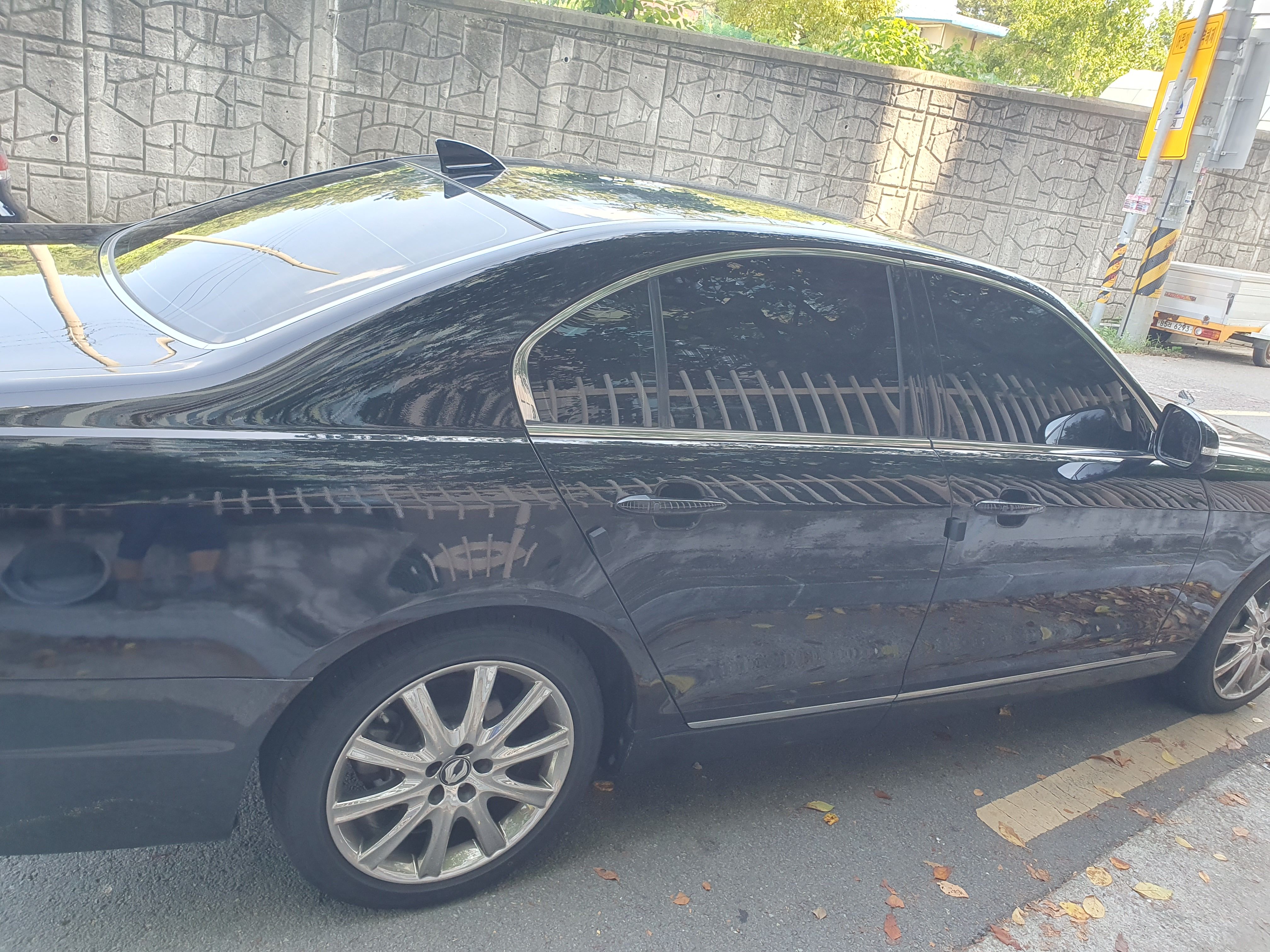 SSANGYONG CHAIRMAN W 2012