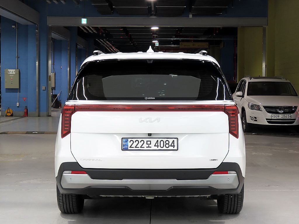 KIA CARNIVAL 2024
