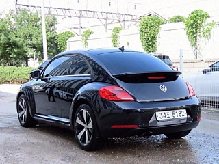 VOLKSWAGEN BEATLE 2014