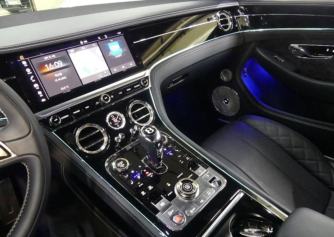 BENTLEY CONTINENTAL GT 2020