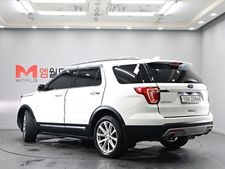 FORD EXPLORER 2017