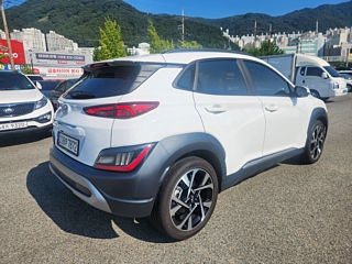 HYUNDAI KONA 2022