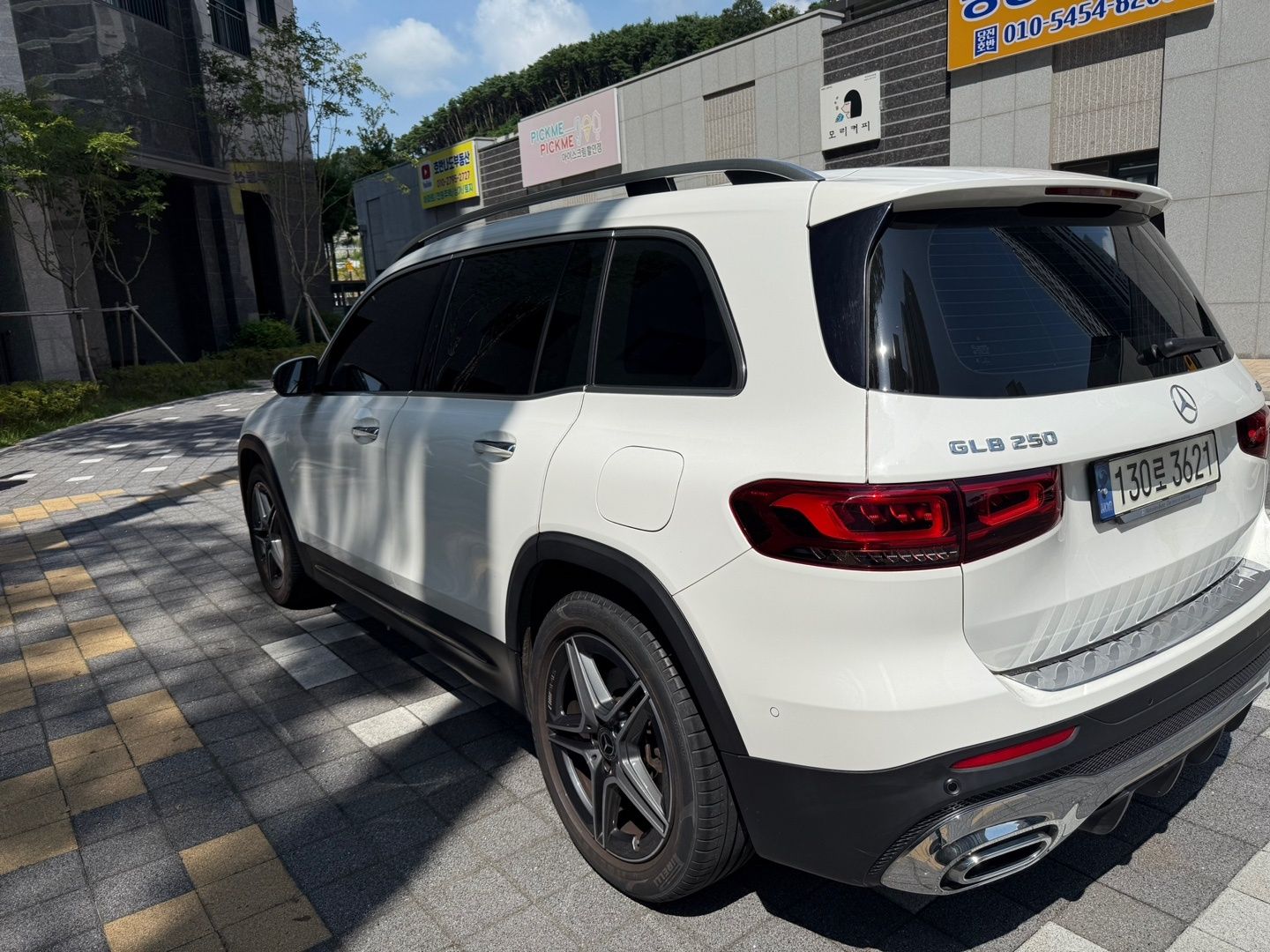 MERCEDES BENZ GLB-CLASS X247 2021