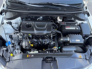 HYUNDAI AVANTE AD 2018