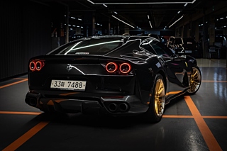 FERRARI 812 SUPER FAST  6.5 V12 2018