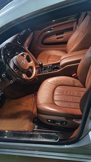 BENTLEY MULSANNE 2012