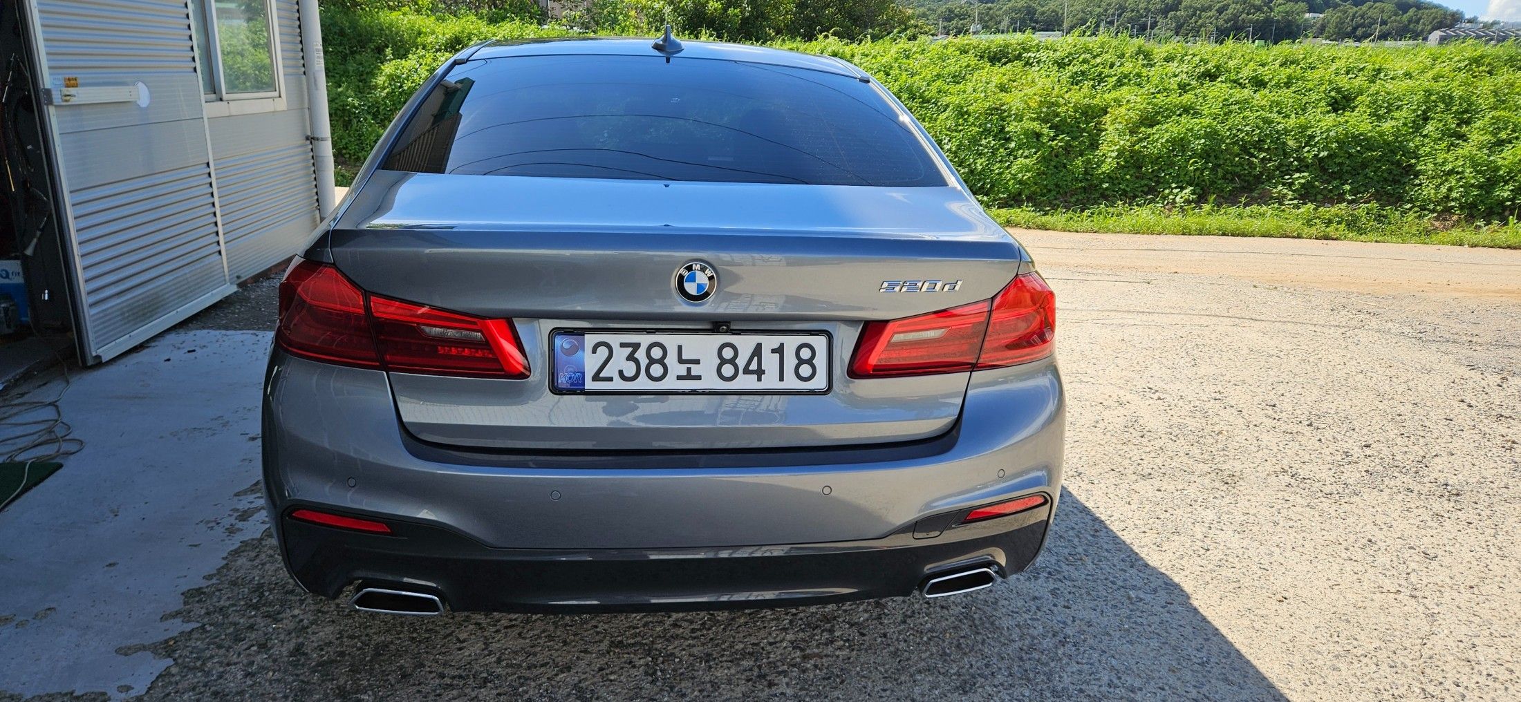 BMW 5-SERIES G30 2017