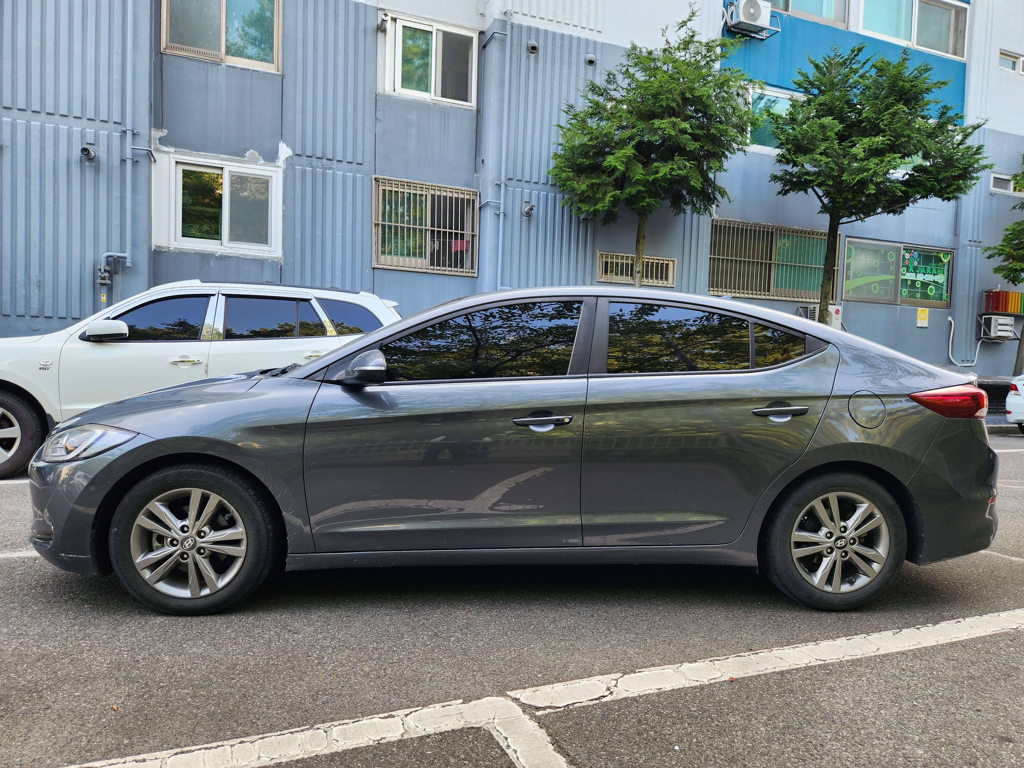 HYUNDAI AVANTE AD 2016