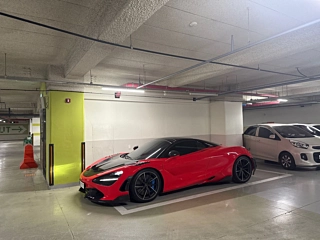 Заказать MCLAREN 720S