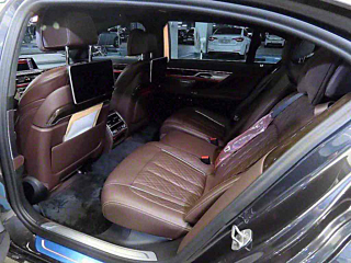 BMW 7-SERIES G11 2021