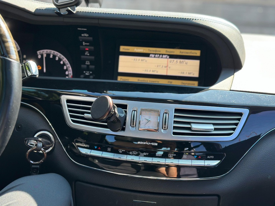 MERCEDES BENZ S-CLASS W221 2011