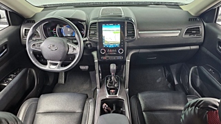 SAMSUNG QM6 2017