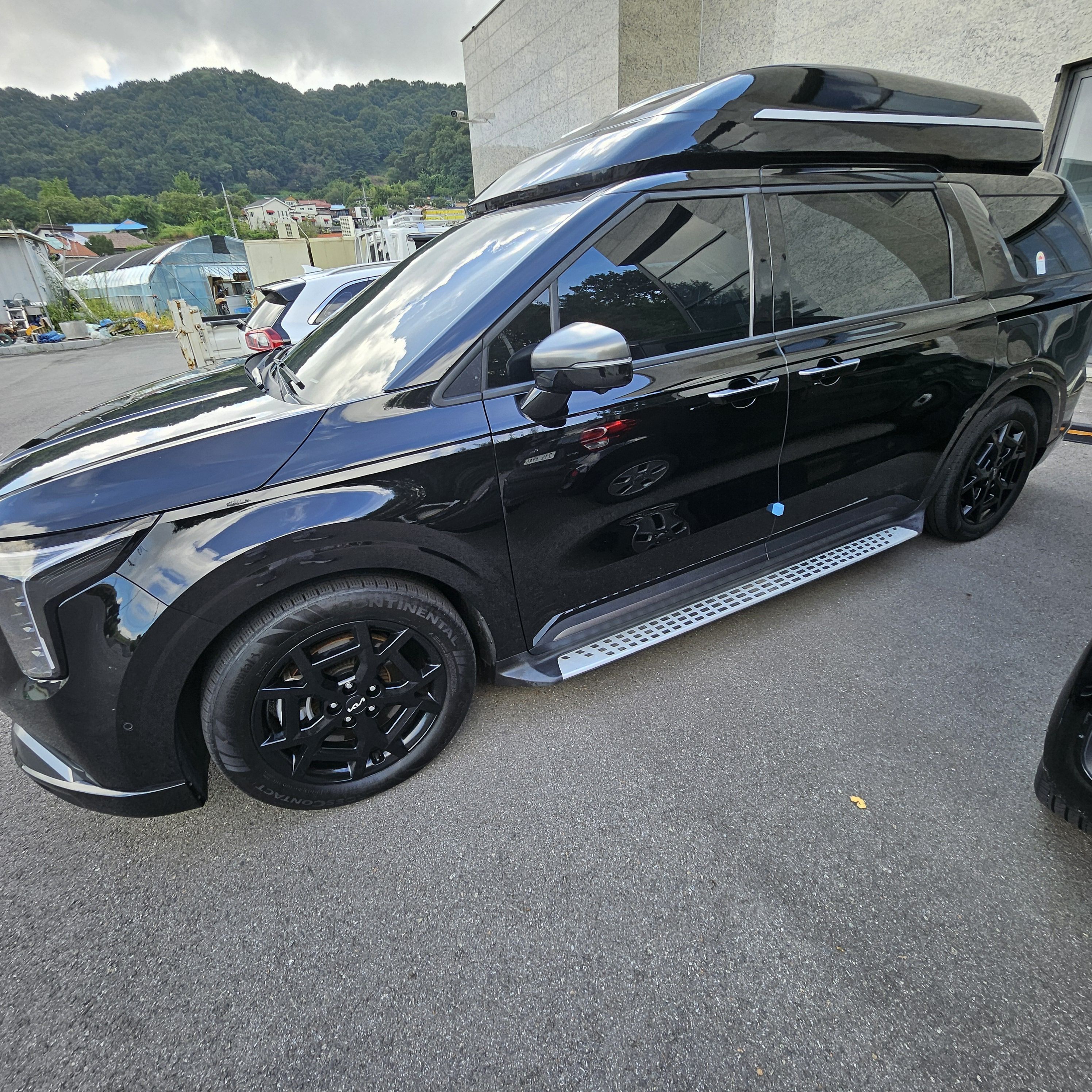 KIA CARNIVAL 2024