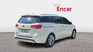 KIA CARNIVAL 2015