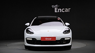 PORSCHE PANAMERA 971 2018