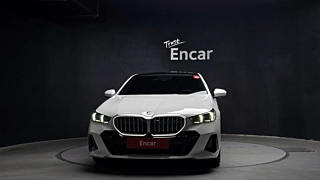 BMW 5-SERIES G60 2024