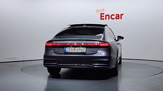 AUDI A7 4K 2021