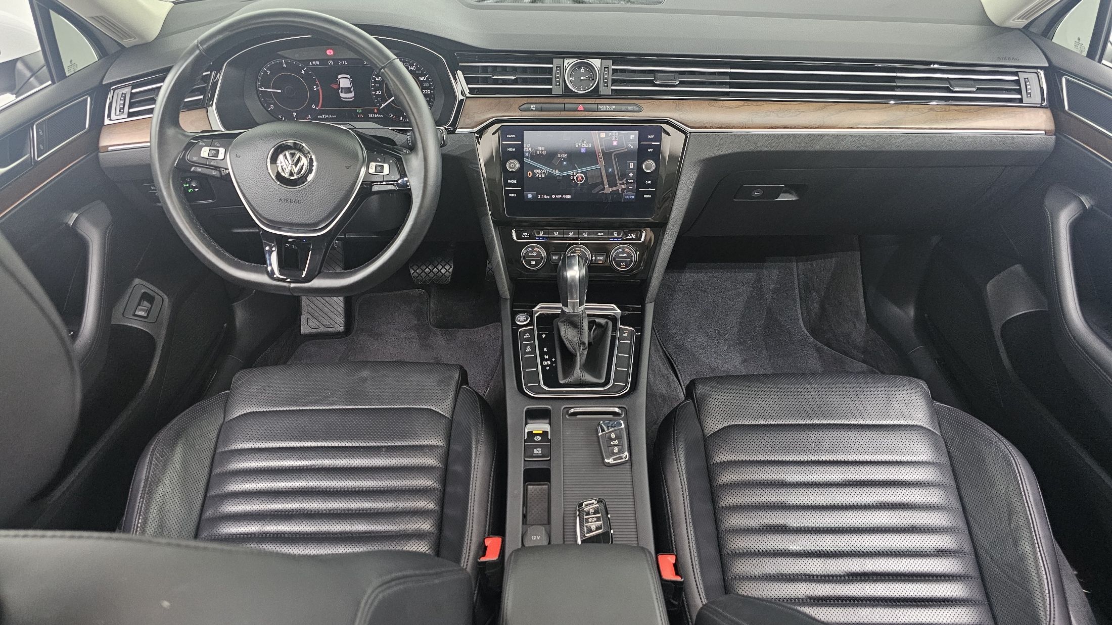 VOLKSWAGEN PASSAT GT B8 2018