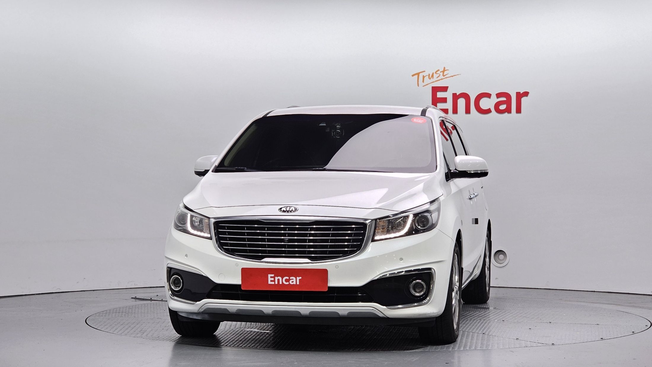 KIA CARNIVAL 2016