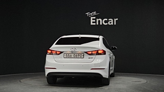 HYUNDAI AVANTE AD 2016