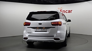 KIA CARNIVAL 2018
