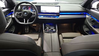 BMW 5-SERIES G60 2023
