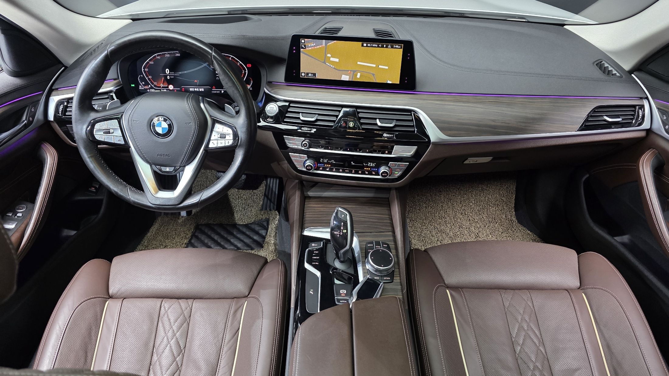 BMW 5-SERIES G30 2019