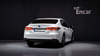 TOYOTA CAMRY XV70 2024