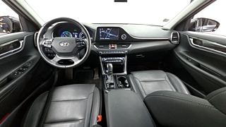HYUNDAI GRANDEUR IG HYBRID 2017
