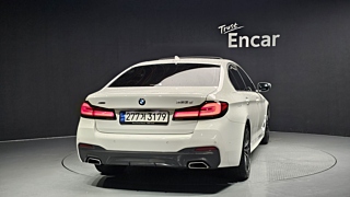 BMW 5-SERIES G30 2023