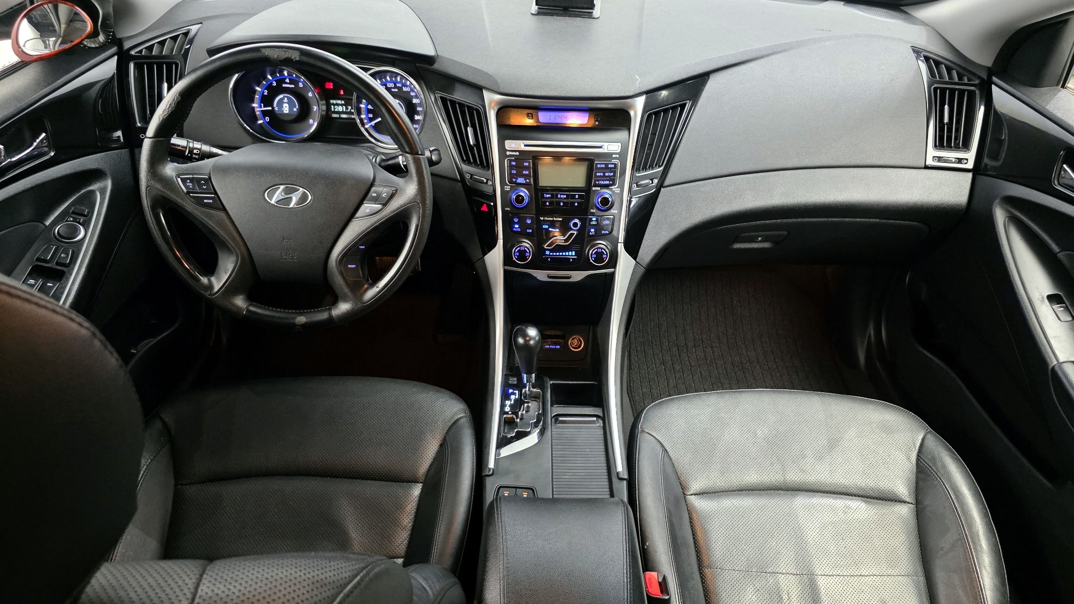 HYUNDAI SONATA YF 2010