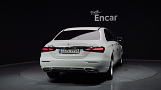 MERCEDES BENZ E-CLASS W213 2021